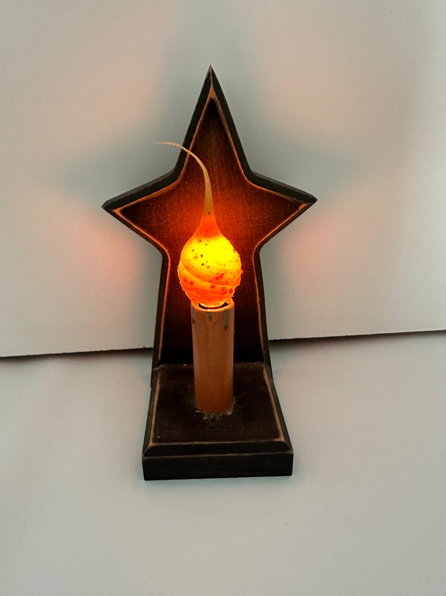 Primitive Style Wooden Star Electric Candle/Light Holder