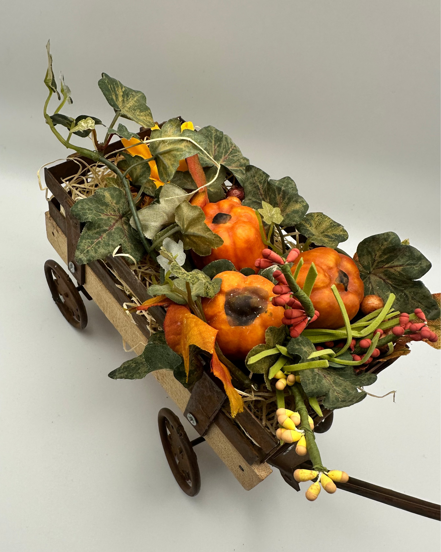 Harvest Garden Cart Decoration, Rustic Cart with Pumpkins