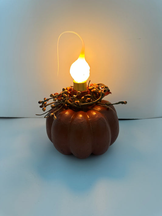 Pumpkin LED Candle with Pip Berry Wreath